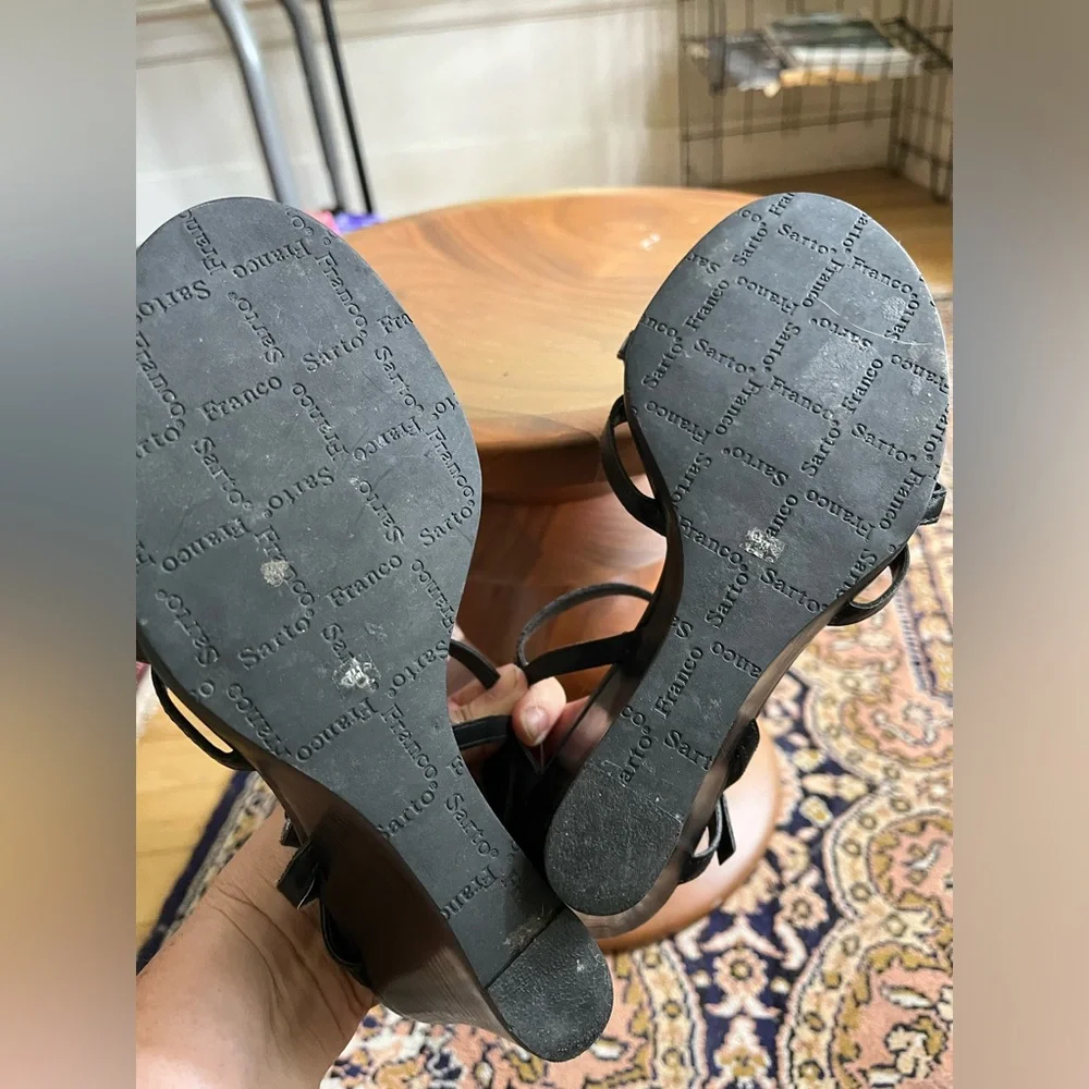 Embellished Wedge Sandals - Picture 4 of 8